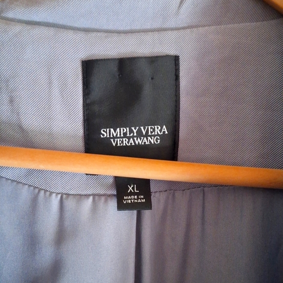 Vera Wang Blazer - Picture 3 of 3